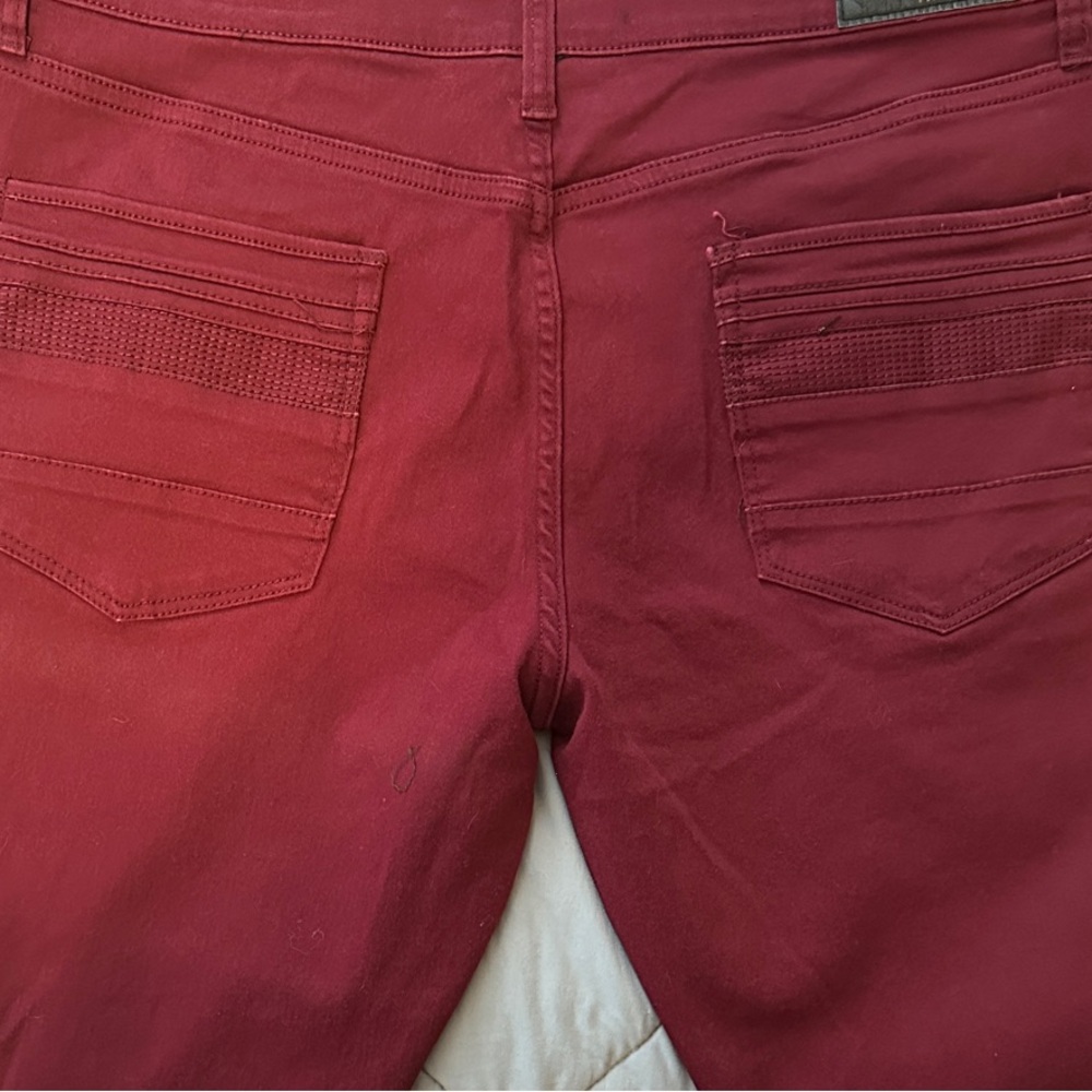 Vintage Fried-Denim Slim Straight Men's Jeans in Burgundy - Picture 2 of 5